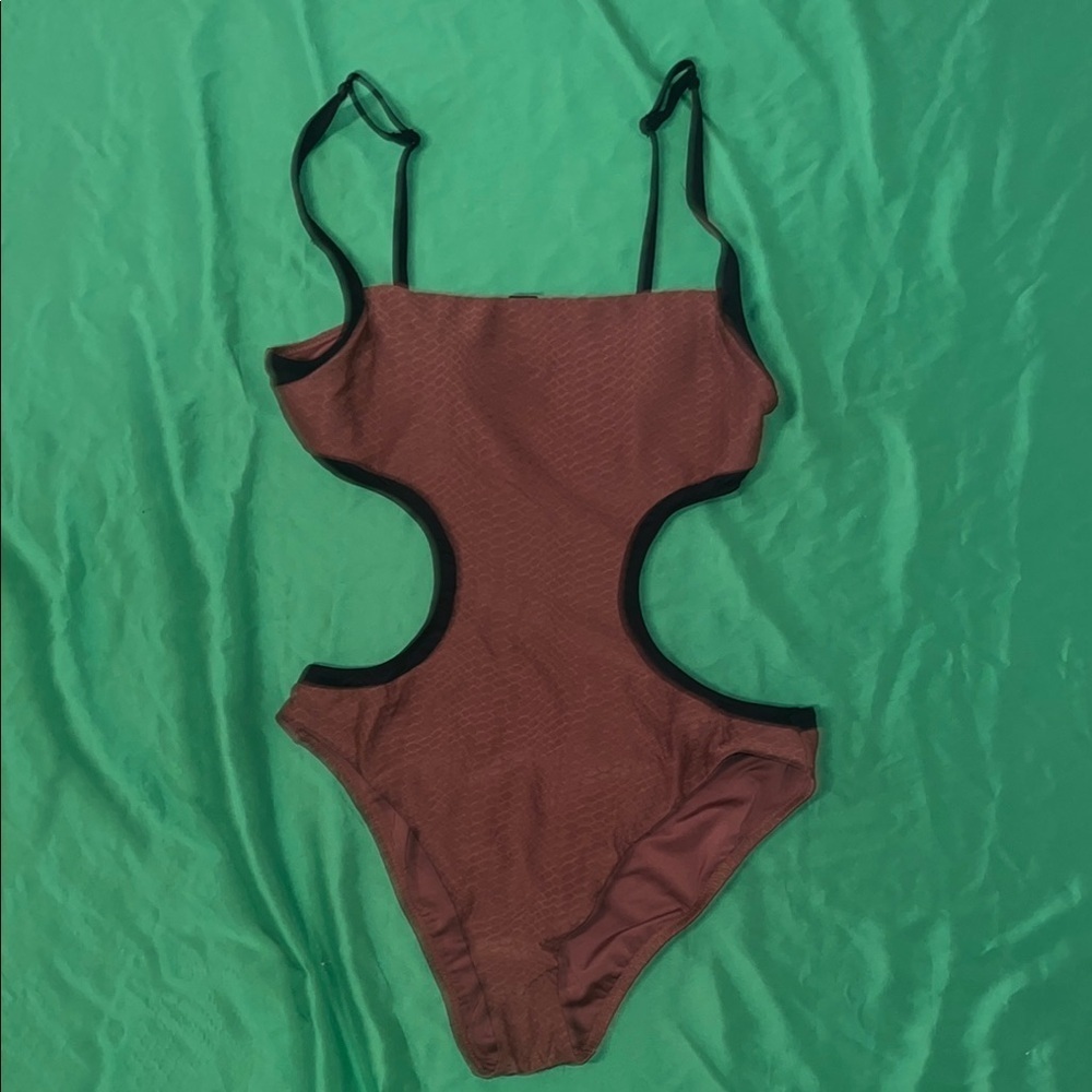 NWOT Sanctuary Brown Cutout Swimsuit size XL